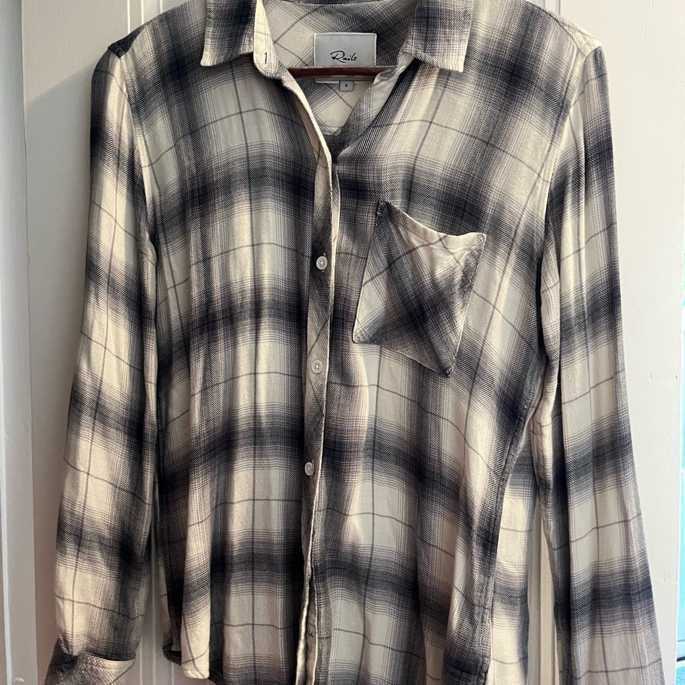 Rails Gray and White Plaid Flannel Button Down